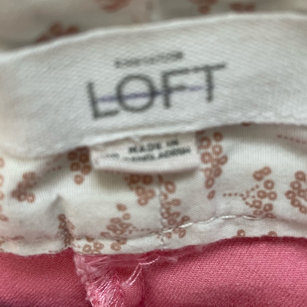 LOFT - Shorts - Picture 2 of 4